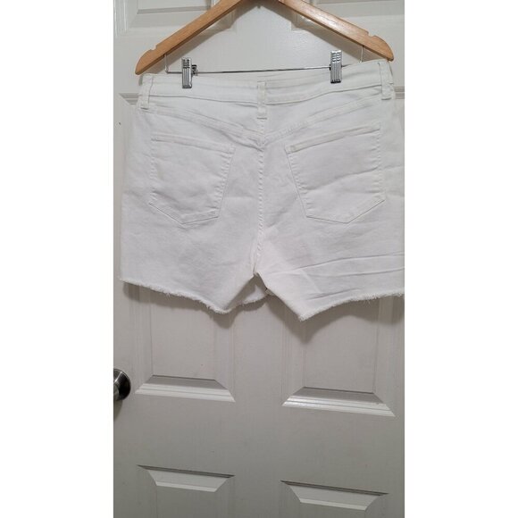 A.N.A White Denim Distressed Shorts With Star Appliques & Frayed Size 14T - Picture 3 of 9